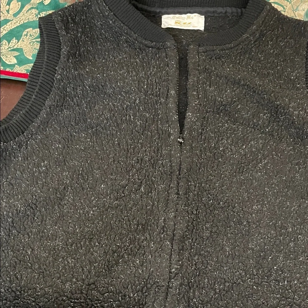 Tally Ho Black Knit Vest 100% wool. Size M
